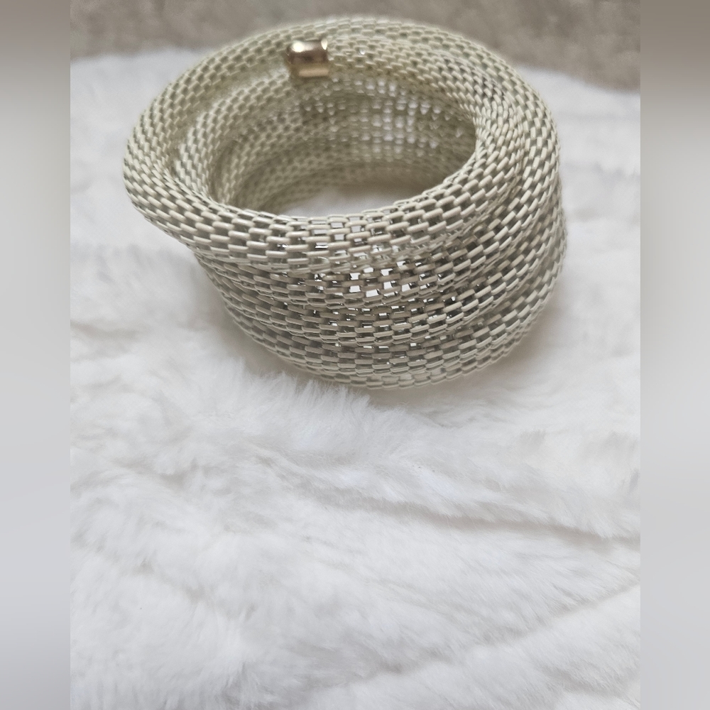 WRAP BRACELET